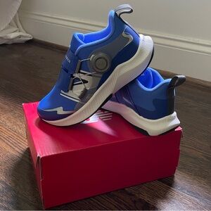 ⭐️NEW NEVER WORN New Balance DynaSoft Reveal v4 BOA Kids Tennis Shoe — Sz 1